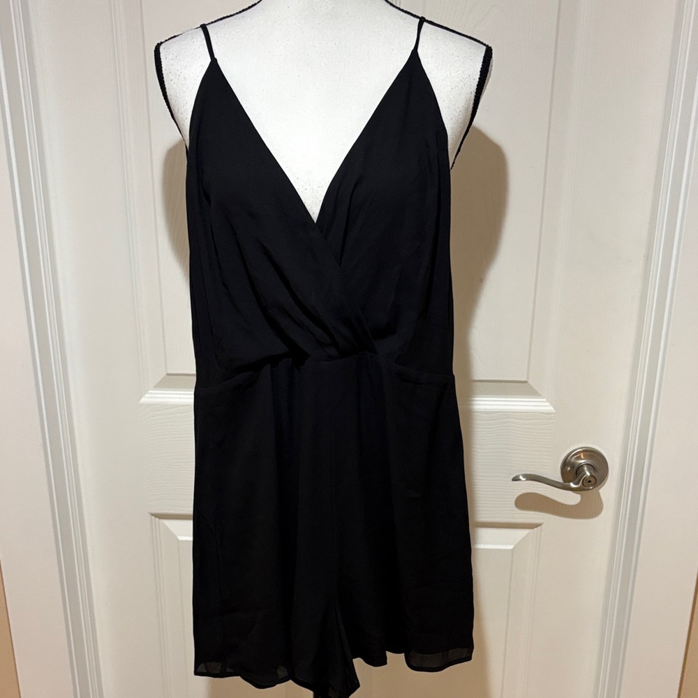 Black Sleeveless Romper